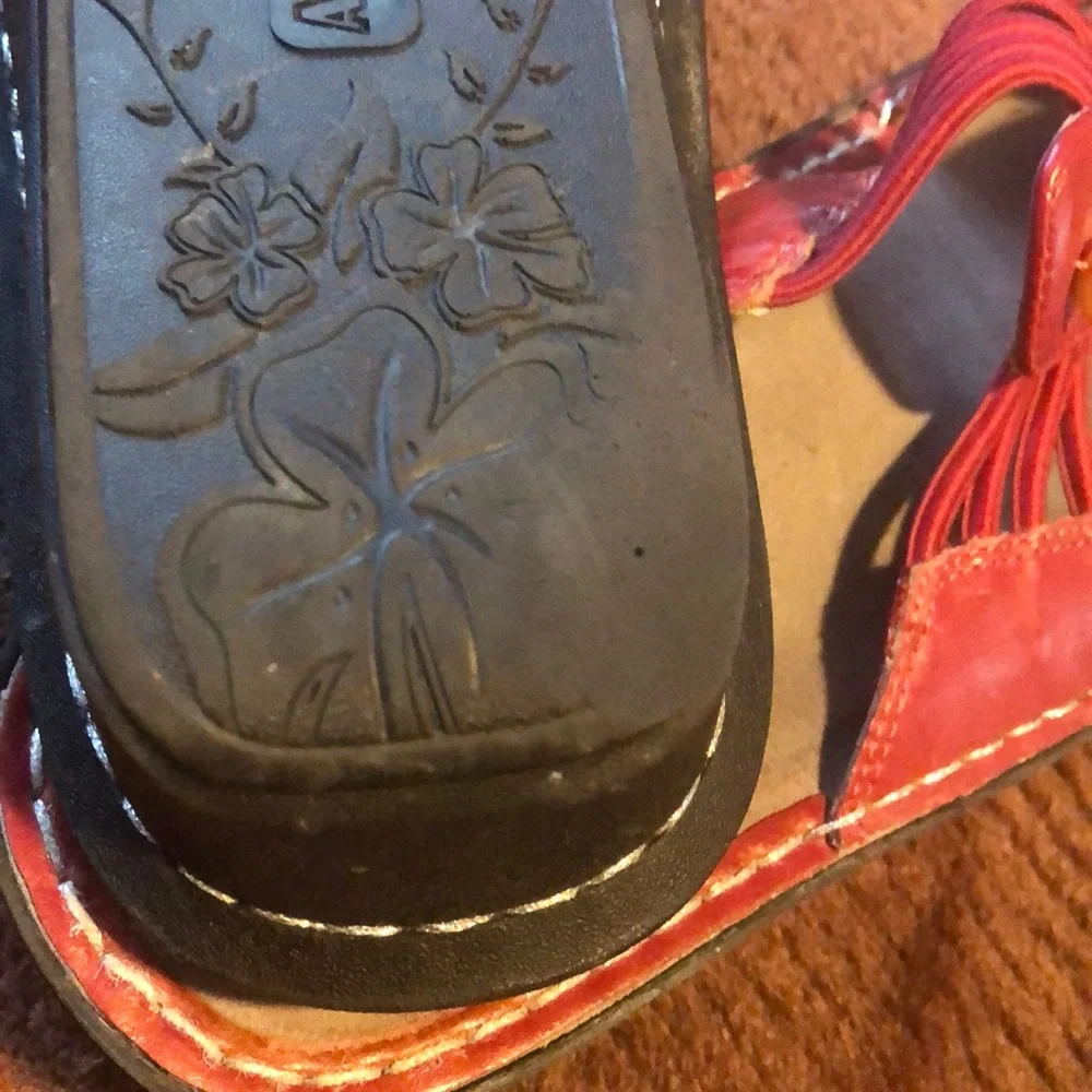 Alegria‎ sandals